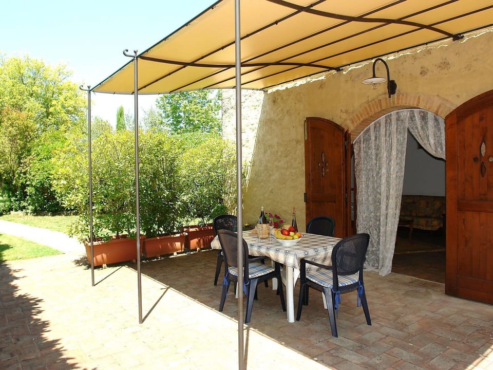 Property, Building, Patio, Room, Real Estate, Backyard, House, Shade, Yard, Furniture