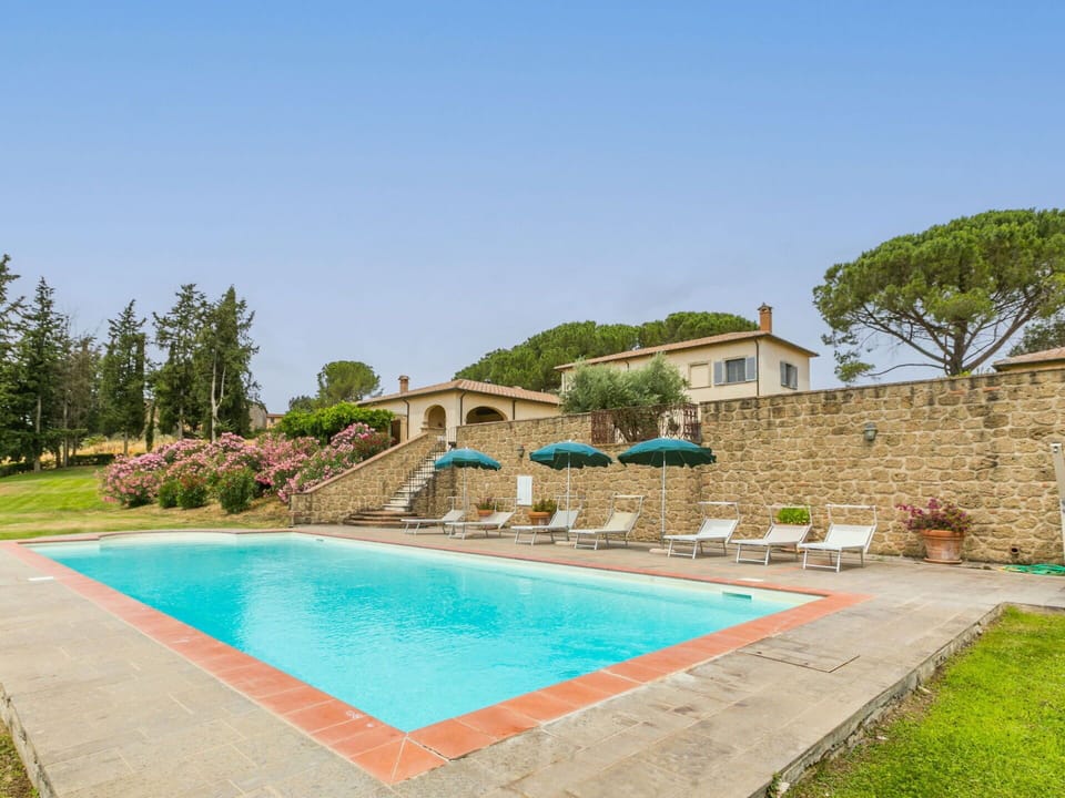Water, Plant, Sky, Property, Azure, Tree, Swimming Pool, Building, Rectangle, Land Lot
