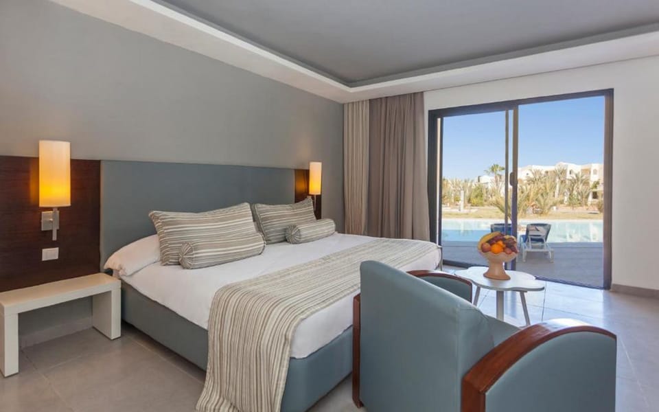 Superior Double Room | Premium bedding, minibar, free WiFi, bed sheets