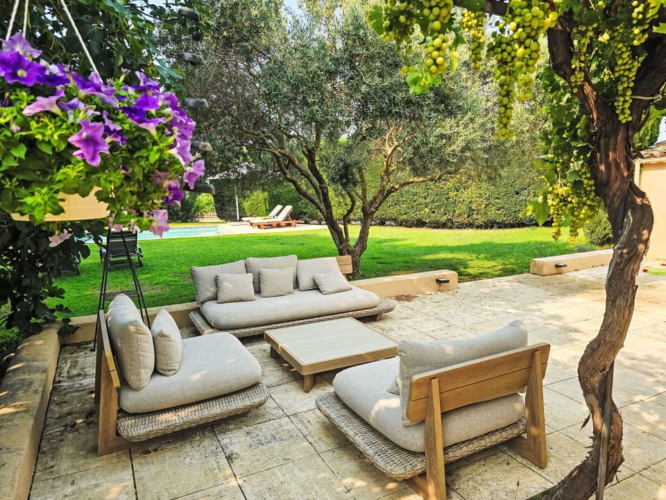 Furniture, Outdoor Furniture, Garden, Shrub, Groundcover, Backyard, Landscaping, Shade, Yard