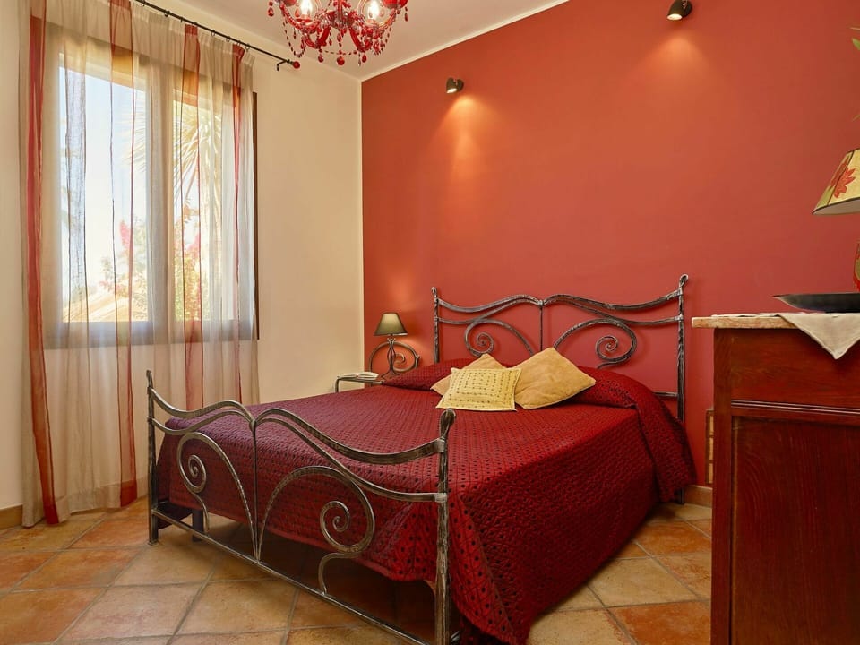 Building, Property, Furniture, Comfort, Window, Wood, Bed Frame, Textile, Interior Design, Shade