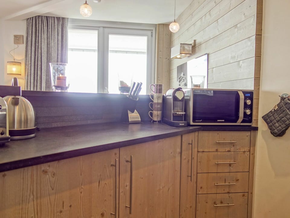 Property, Cabinetry, Window, Countertop, Building, Wood, Lighting, Interior Design, Kitchen, Floor