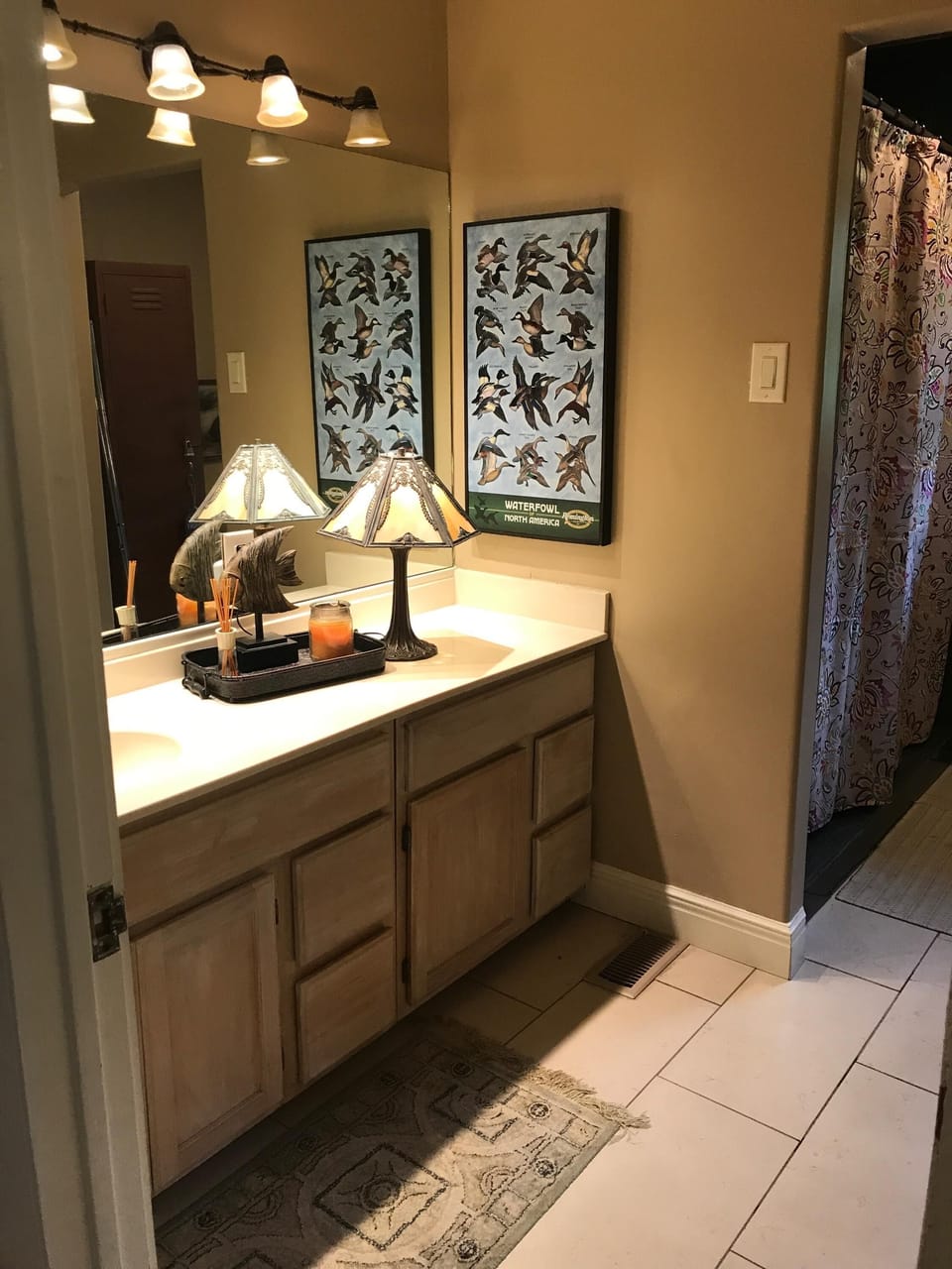 Main level full bathroom with shower