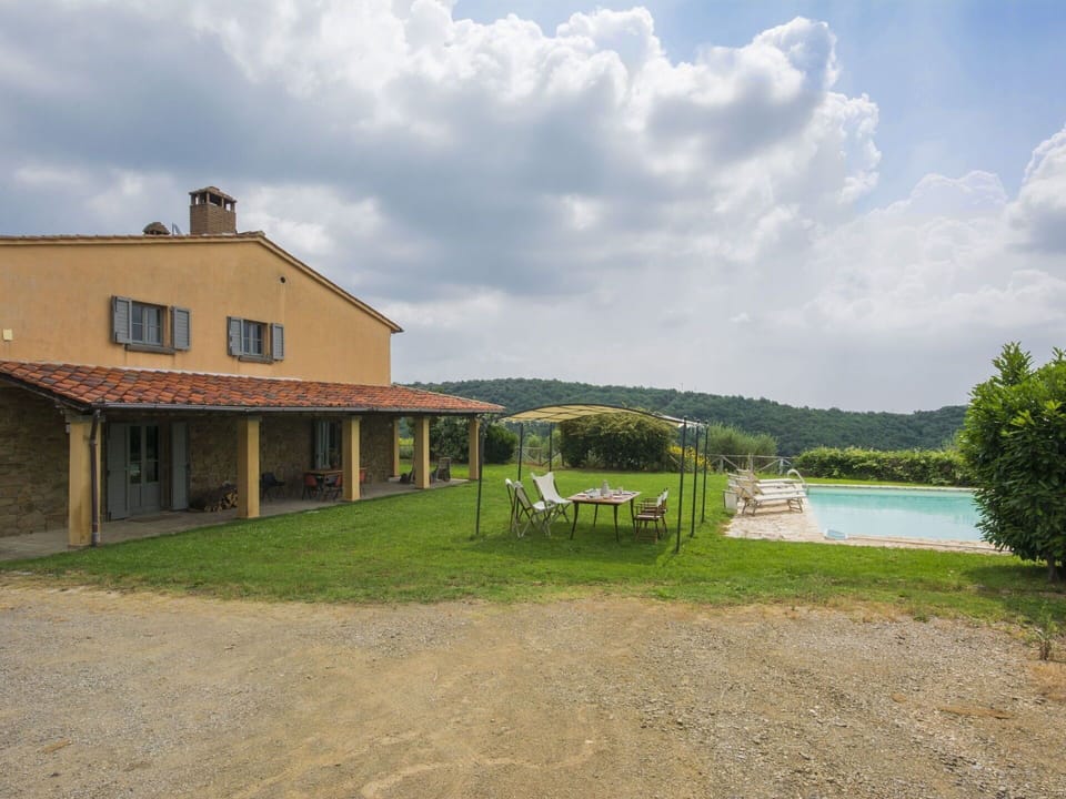 Property, Land Lot, House, Real Estate, Home, Rural Area, Farm, Building, Estate, Farmhouse