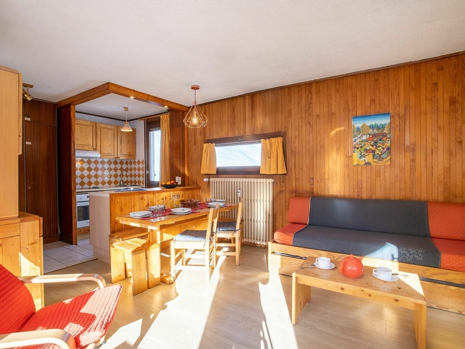 Table, Furniture, Couch, Building, Comfort, Wood, Living Room, Lamp, Orange, Interior Design