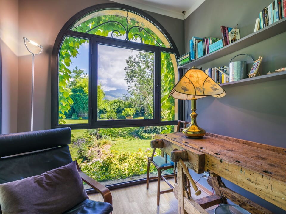 Property, Furniture, Building, Plant, Window, Blue, Azure, Shelf, Interior Design, Wood