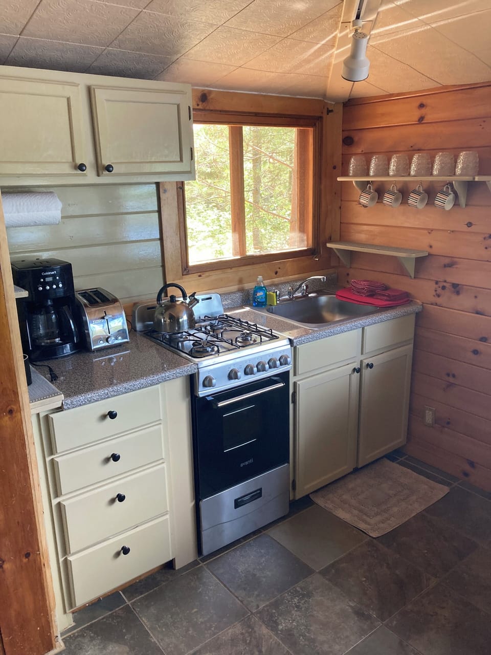 Compact Kitchen