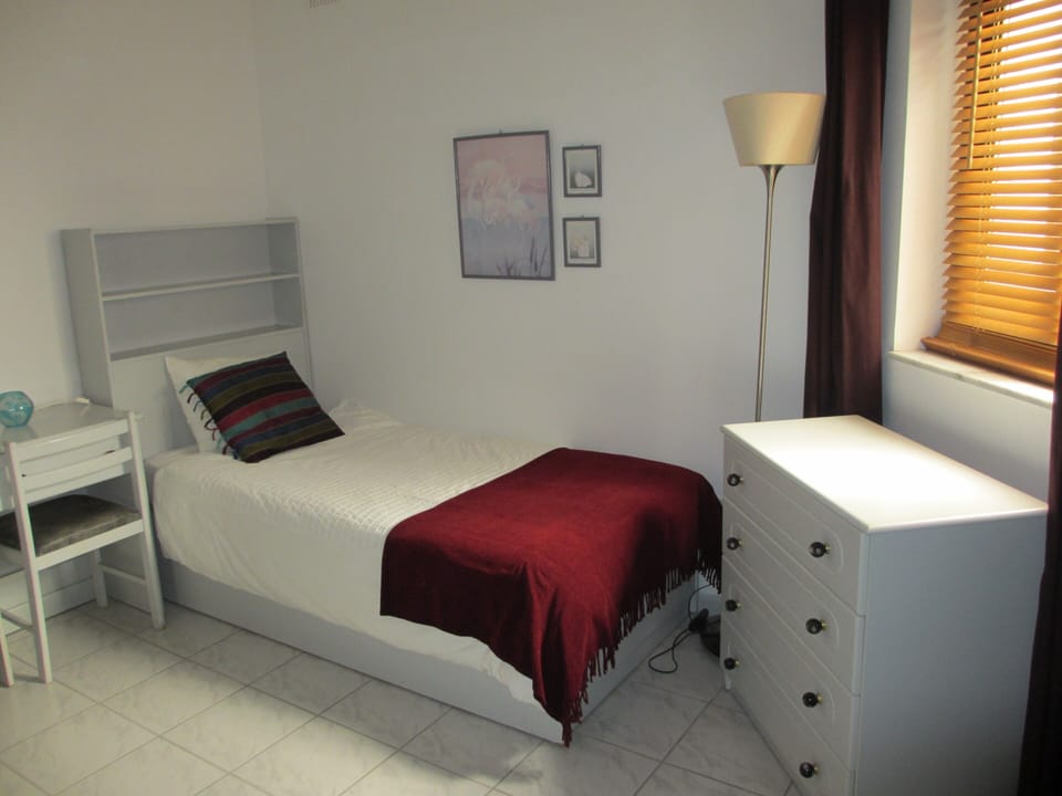 Bedroom #3 with one single bed