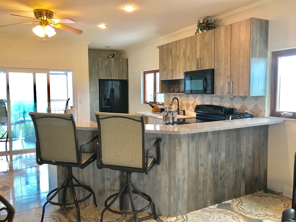 Fully Stocked Kitchen ( East Unit )