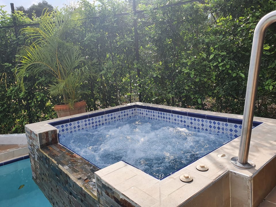 Hot tub