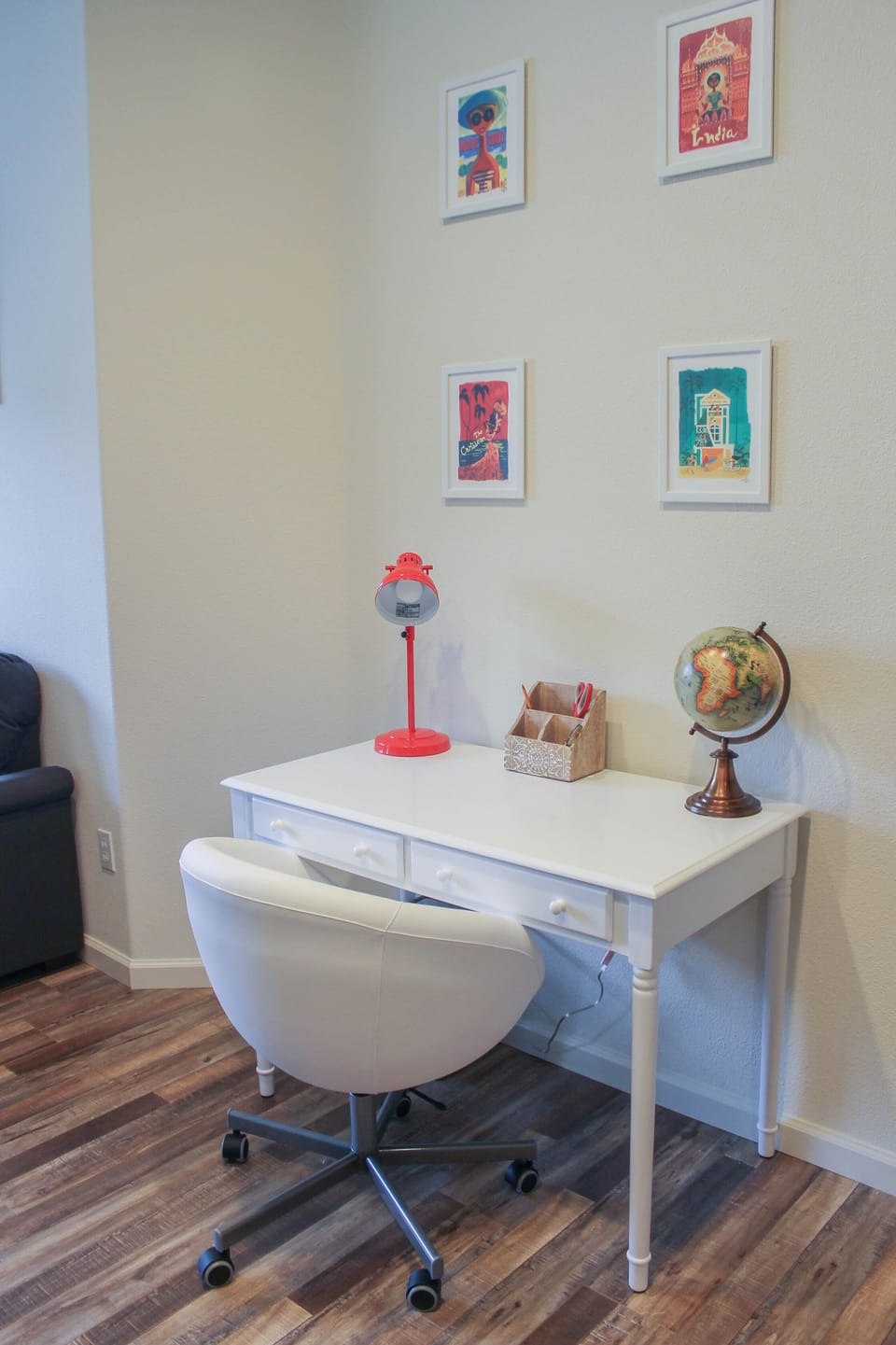 Desk area