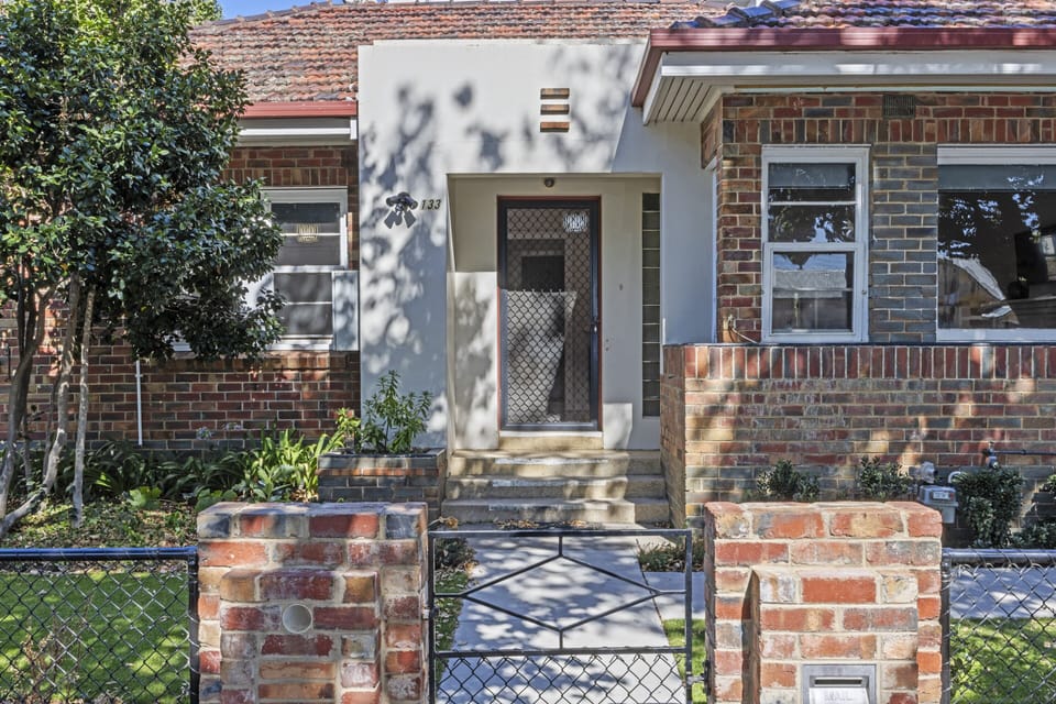 Front House (1)