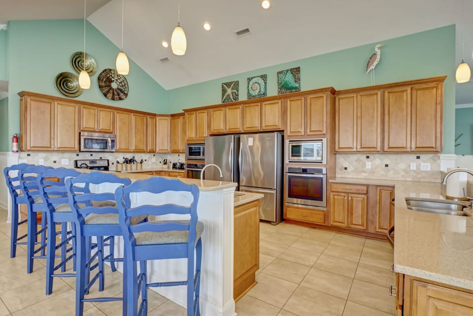 Huge Kitchen! At least two of every appliance. 