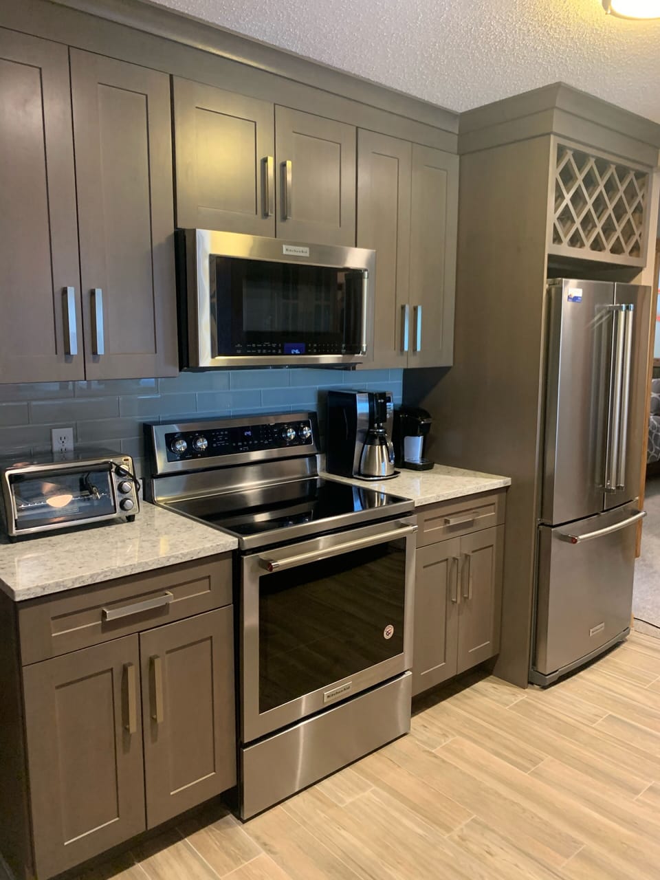 New kitchen 