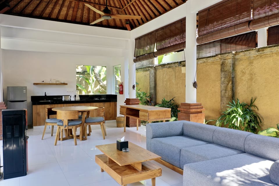 Villa, 1 Bedroom | Private kitchen | Fridge, electric kettle