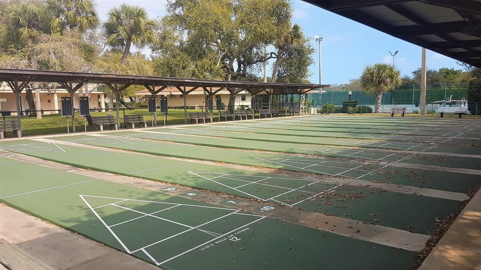 12 lit shuffleboard courts just 400 yards from the condo!