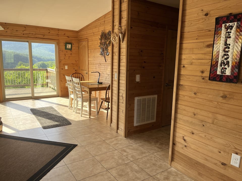 Dining area with views. Open Layout makes it easy to relax. 