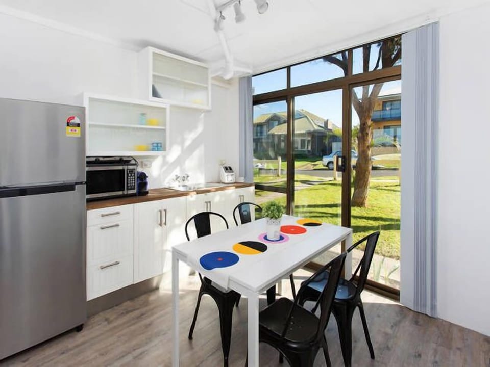 Downstairs kitchen 
