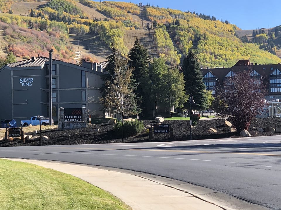 Condo is situated just on the corner, parking lot entrance to Park City Resort 