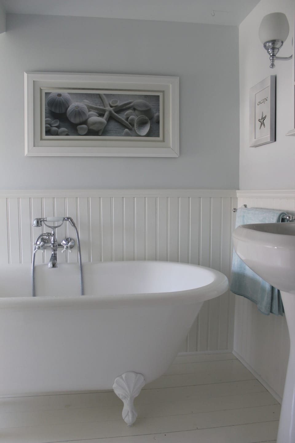 Upstairs bathroom