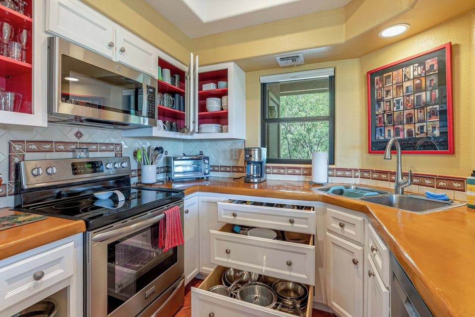 Whatever your kitchen gadget needs, we have it.