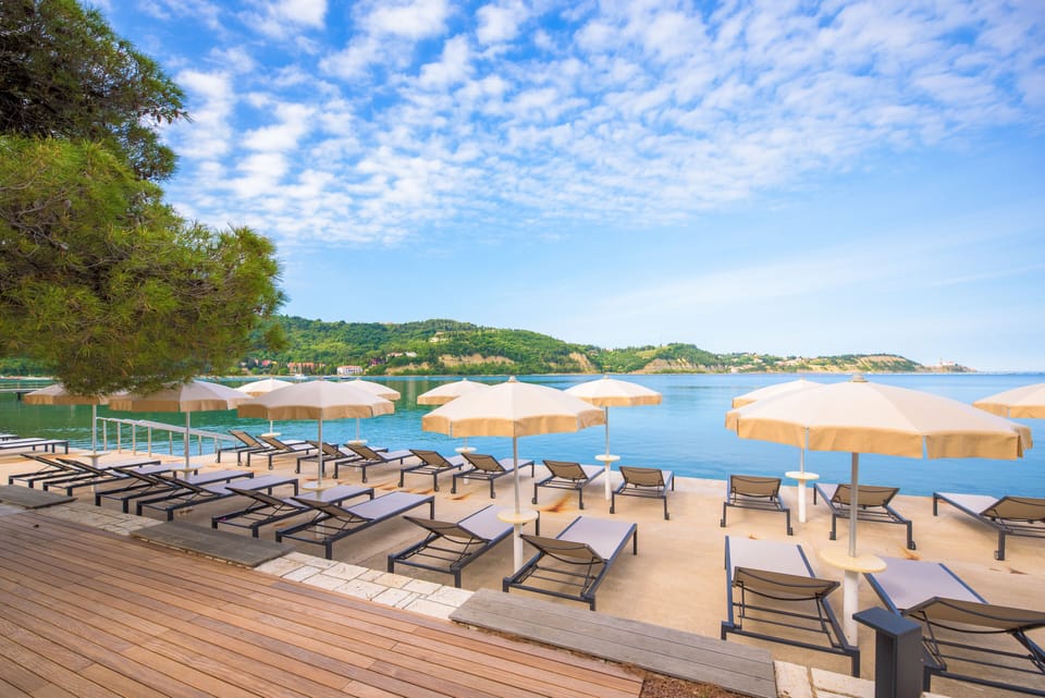 Beach bar