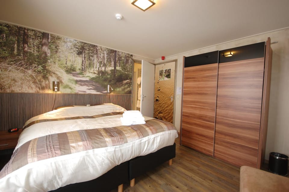 1 bedroom, minibar, in-room safe, blackout drapes