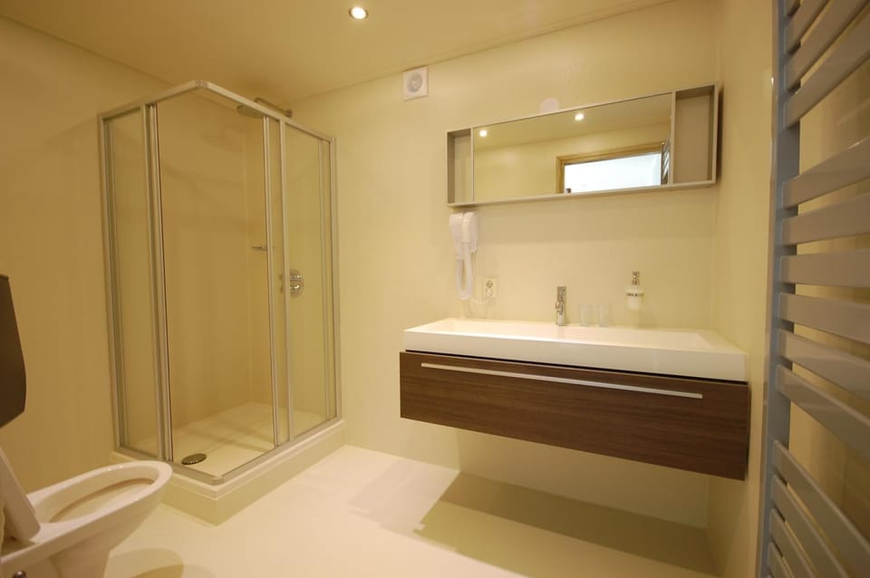 Free toiletries, hair dryer, towels