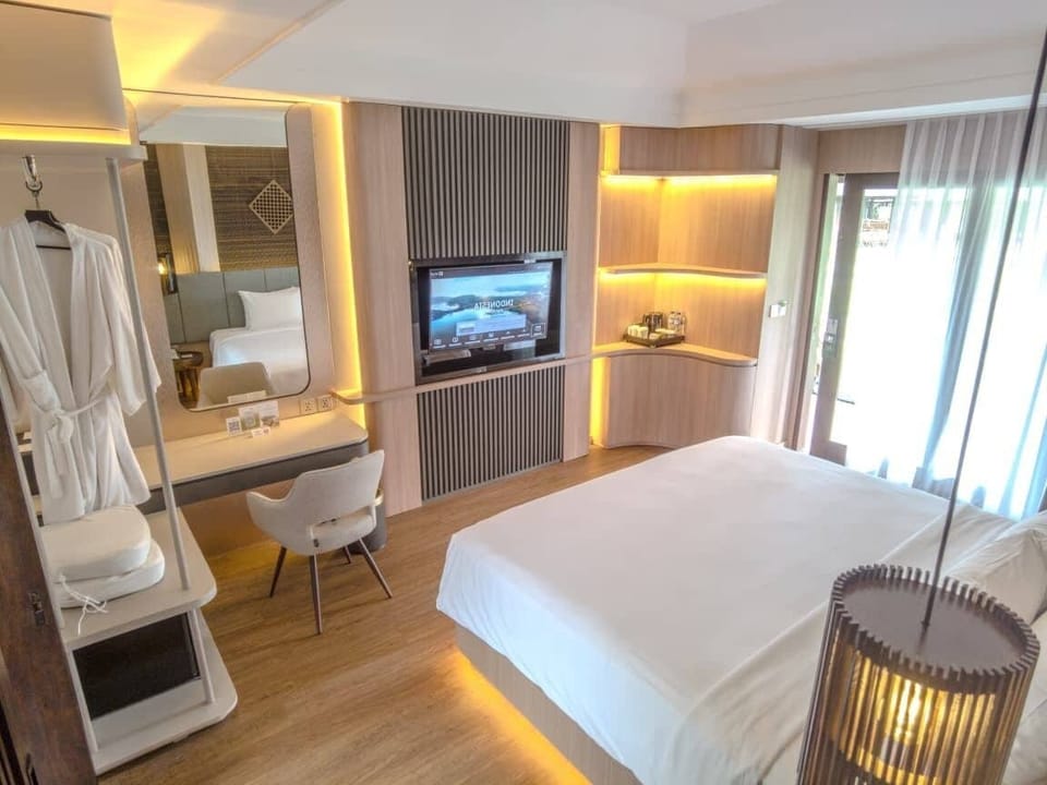 New Garden Bungalow | Premium bedding, minibar, in-room safe, desk