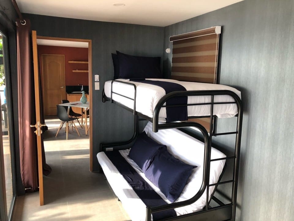Minibar, in-room safe, blackout drapes, bed sheets