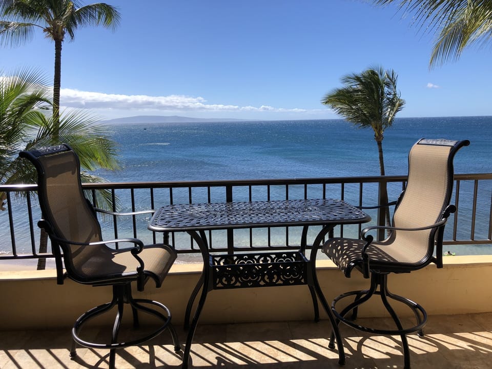 New lanai furniture