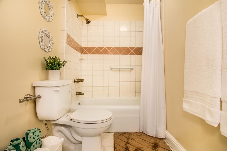 Bright, super clean and modern bathroom