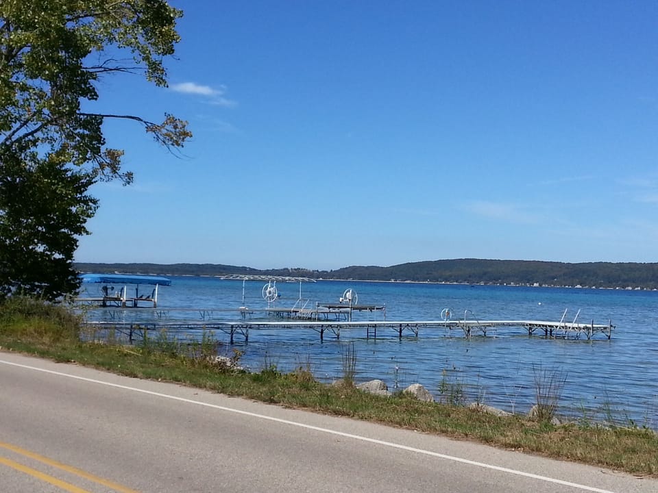Crystal Lake, South Shore Road