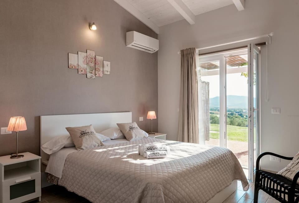 Soundproofing, free cribs/infant beds, free WiFi, bed sheets