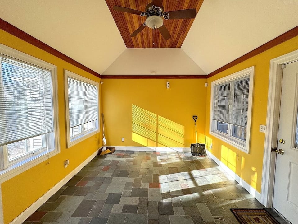 Mudroom 