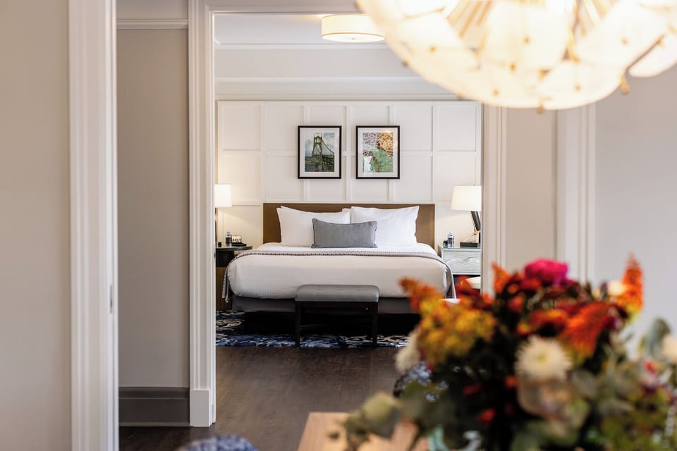 Penthouse (Suite) | Hypo-allergenic bedding, minibar, in-room safe, individually decorated