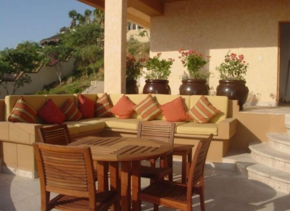 Sunbath, Relax and Sip Margaritas in Your Beautiful Oasis