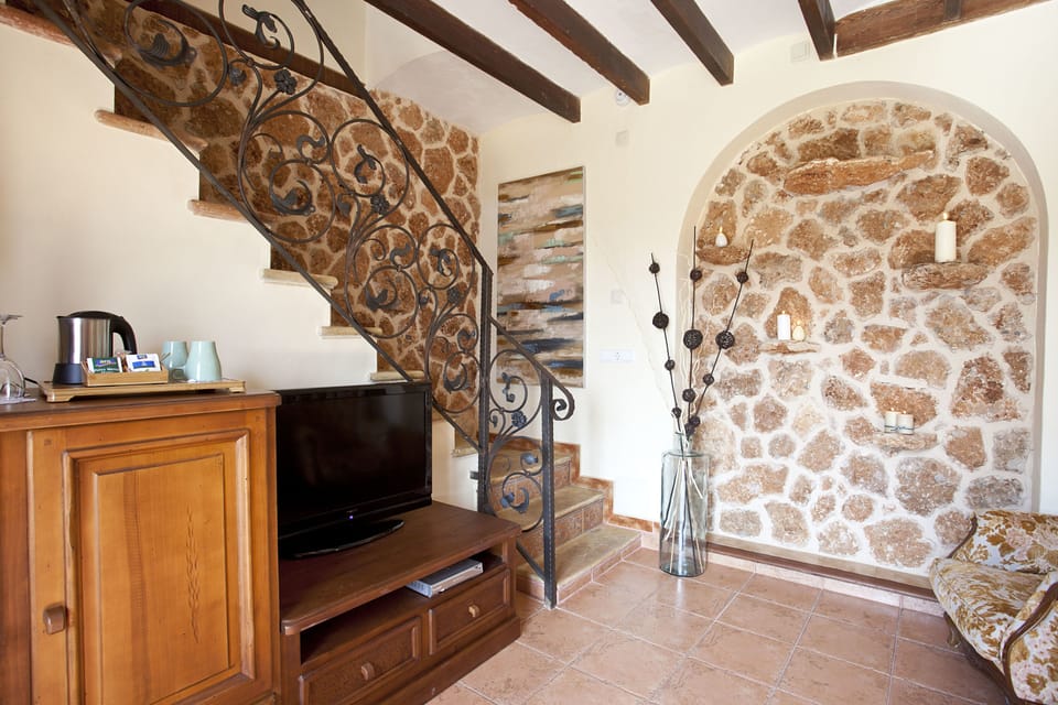 Family Duplex, 2 Bedrooms, Garden View, Poolside (family) | Living room | Flat-screen TV