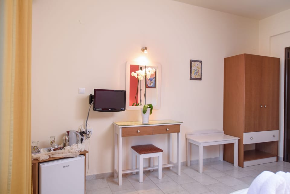 Egyptian cotton sheets, in-room safe, soundproofing, iron/ironing board