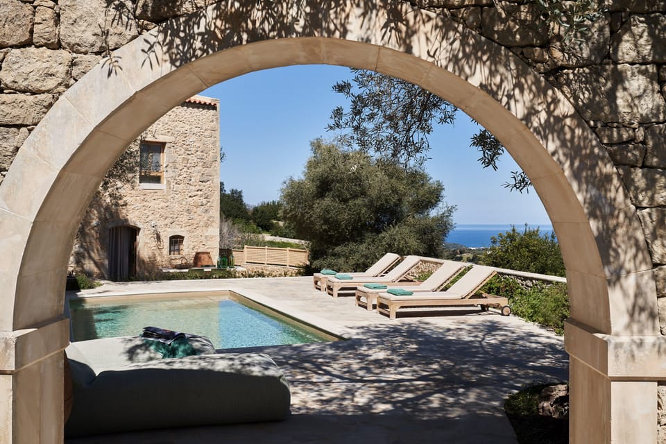 Stone House suite Borealis | Pillowtop beds, minibar, in-room safe, individually decorated