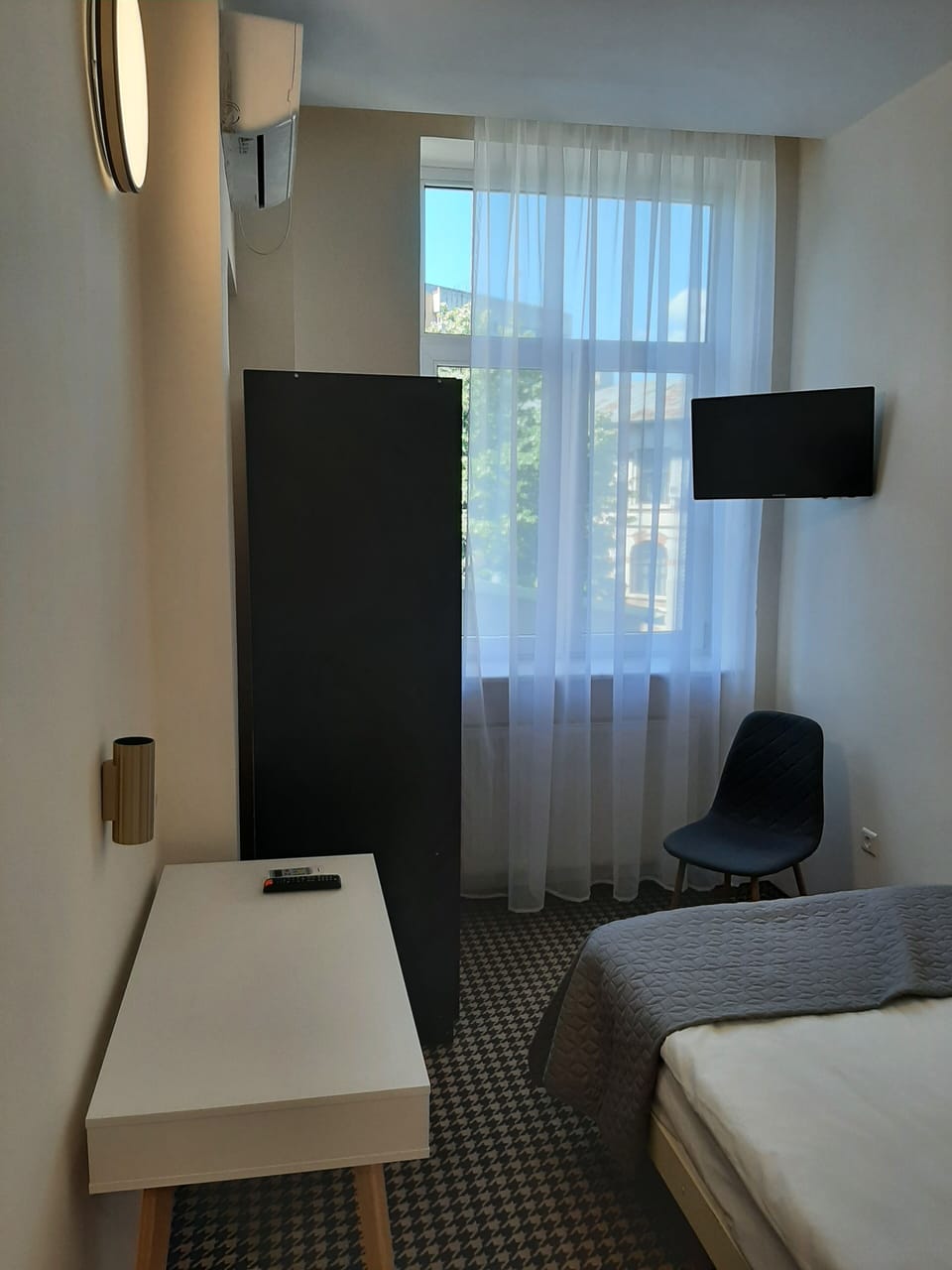 Minibar, in-room safe, desk, soundproofing