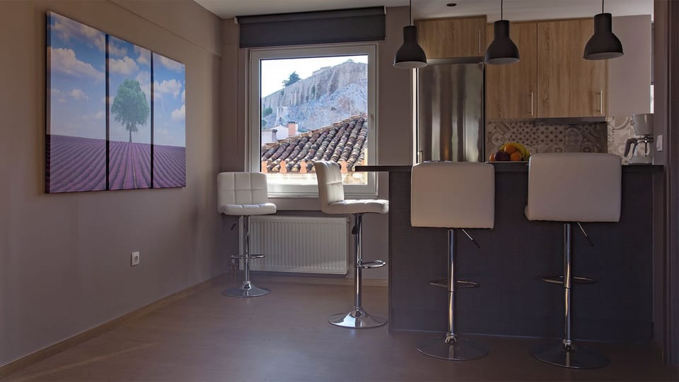 kitchen with view to Acropolis