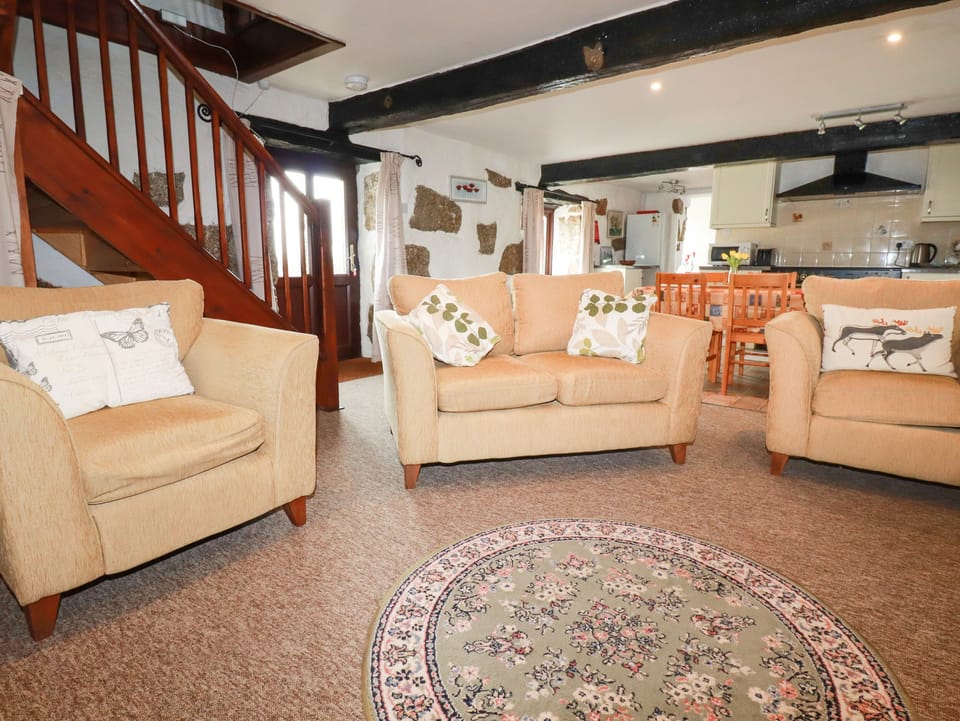 Cottage | Interior