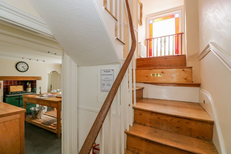 Cottage | 3 bedrooms, individually decorated, individually furnished, free WiFi