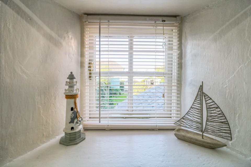 Cottage | 2 bedrooms, individually decorated, individually furnished, free WiFi