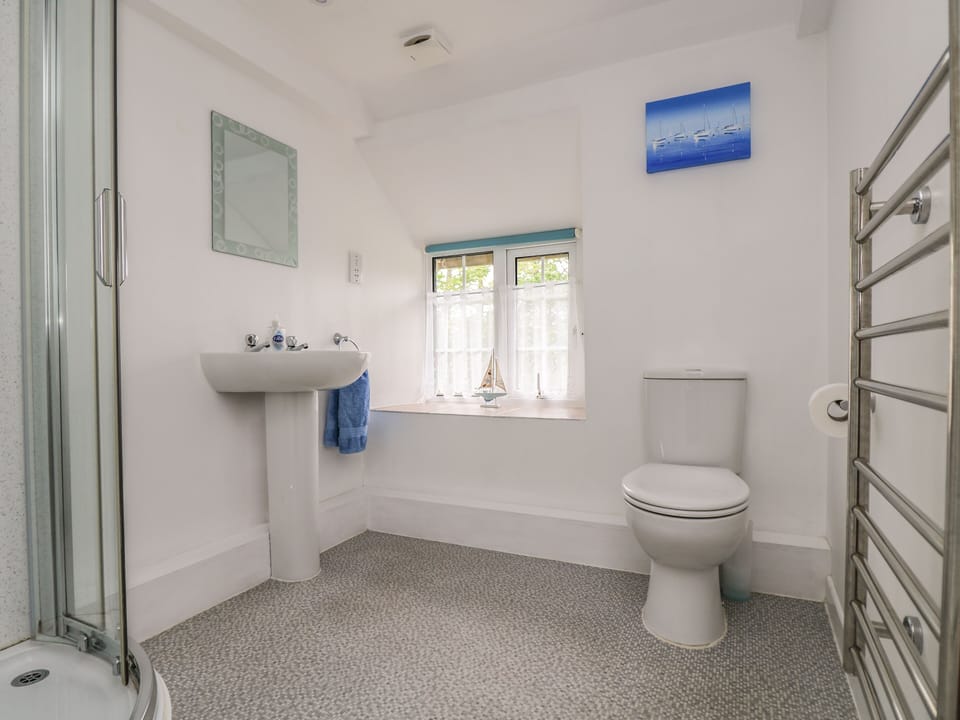 Withan Farm Wing Cottage in England