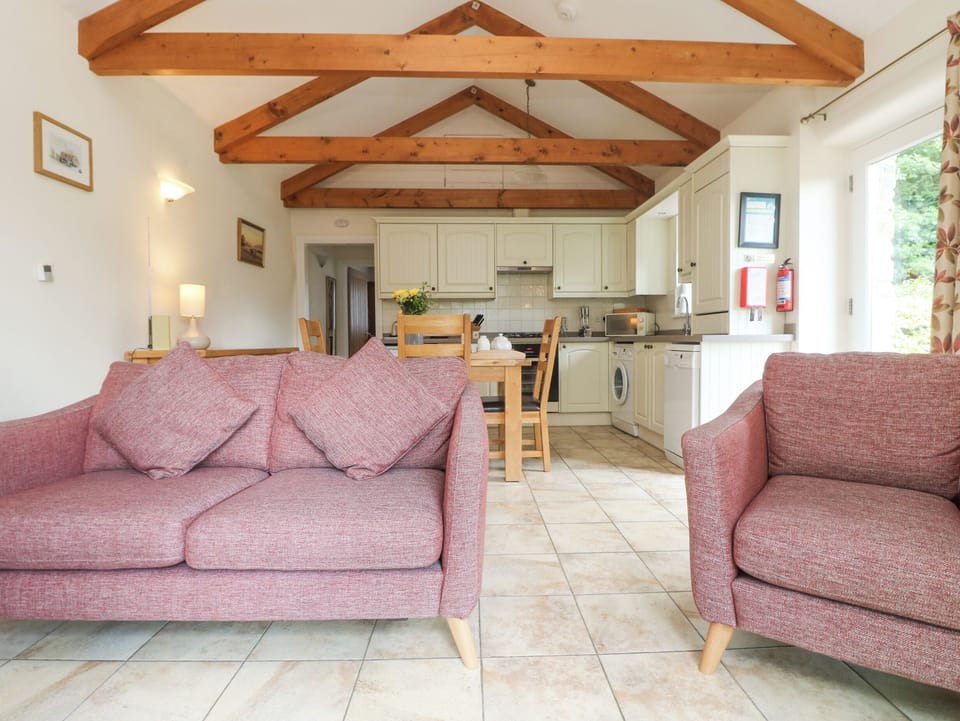 Cottage | Living area