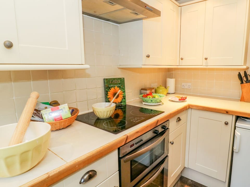Cottage | Interior