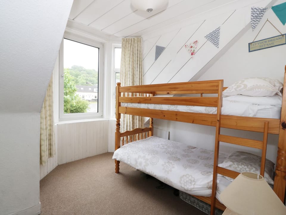 Top Flat Cottage in Scotland