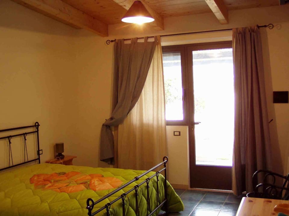 Double or Twin Room | Bed sheets, wheelchair access